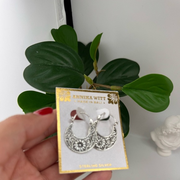 Annika Witt Sterling Silver Floral Hoop Earrings – Made in Bali - Picture 5 of 5